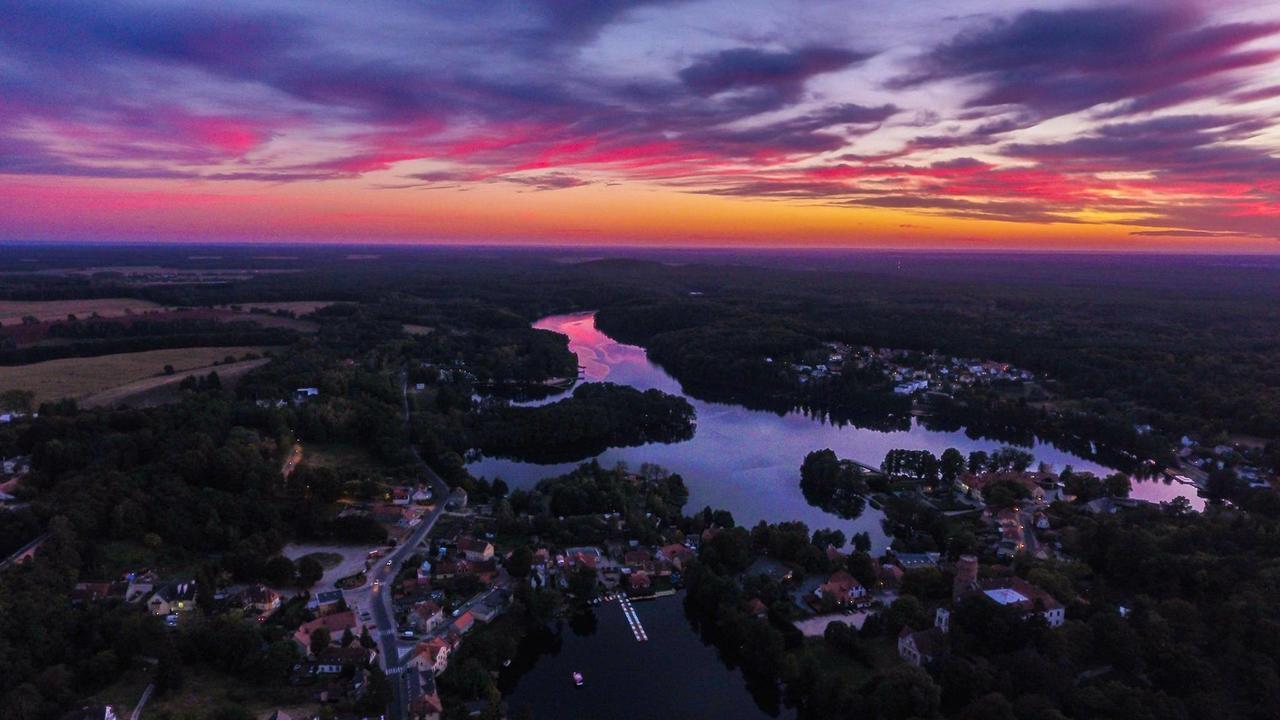 ホテル Zamek Joannitow Łagów エクステリア 写真